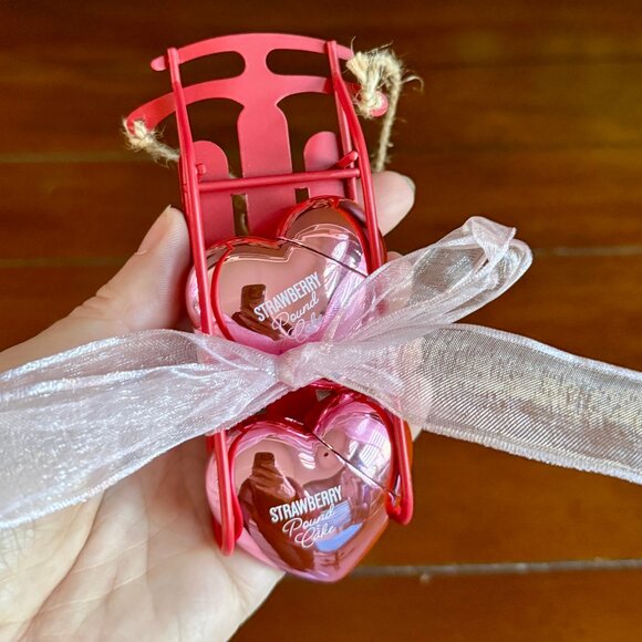 NEW 3-Pc Strawberry Pound Cake Lip Oil Bath & Body Works & Red Sled Ornament - Picture 2 of 8
